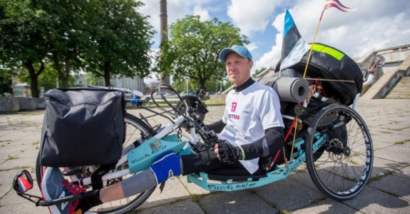 Wheelchaired Belarusian travels across Europe, his mother deprived of allowance