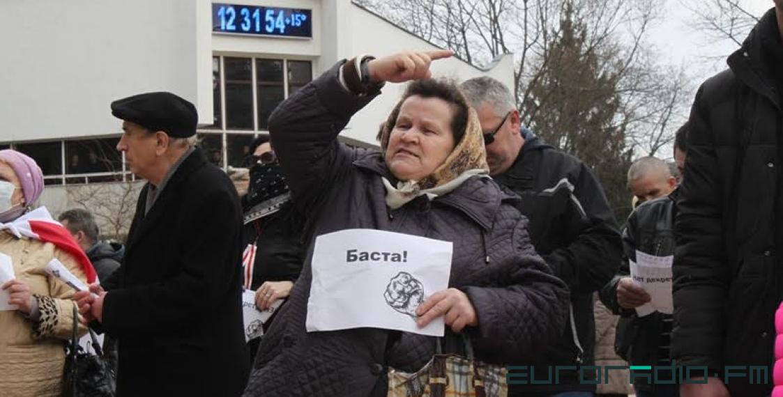 Belarusian authorities set to amend Decree No3