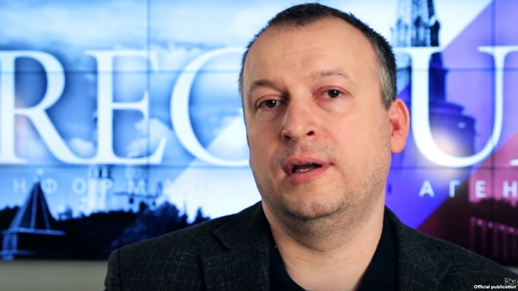 Belarus demands journalist's extradition from Russia