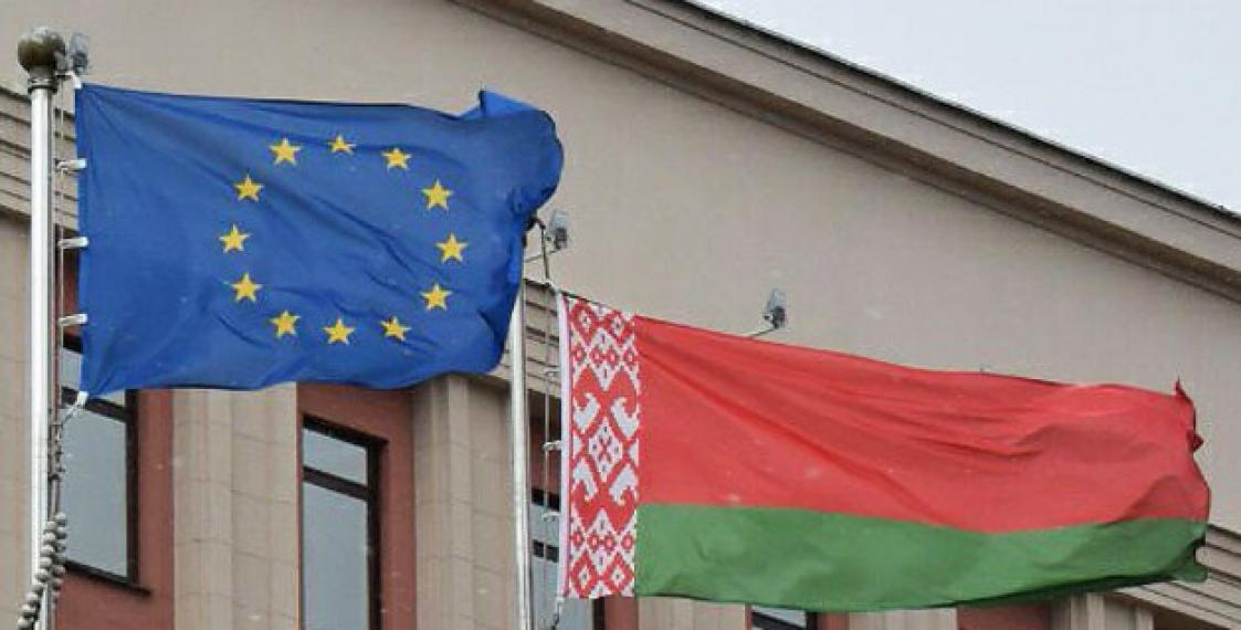 Schengen visa costs for Belarusians down to 35 euros from next year - official