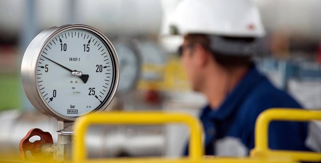 Russia lowers gas price for Belarus