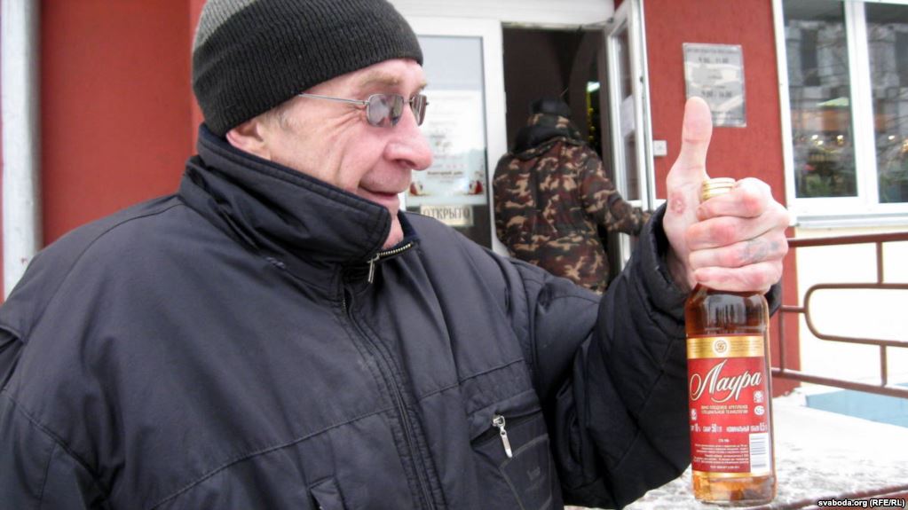 Hard-Drinking Belarus Considers Ways To Curb Alcohol Dependency