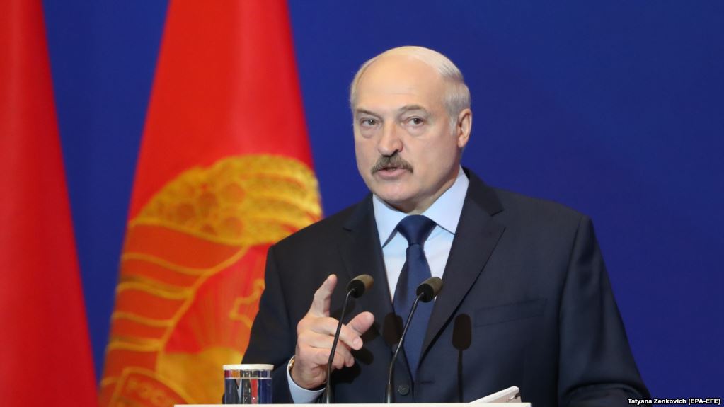 Belarusian Leader Says May Reinstate Russian Border Controls