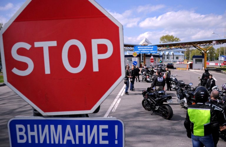 Foreigners Won’t Be Able To Enter Russia Via Belarus Starting 1 August