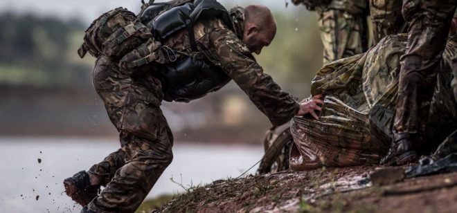 Belarusian paratroopers win military competition in UK