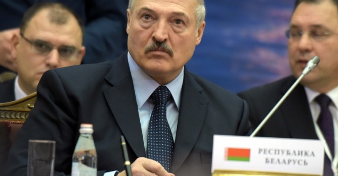 Уже осенью в Беларуси может пройти референдум, который узаконит наследственное правление Лукашенко