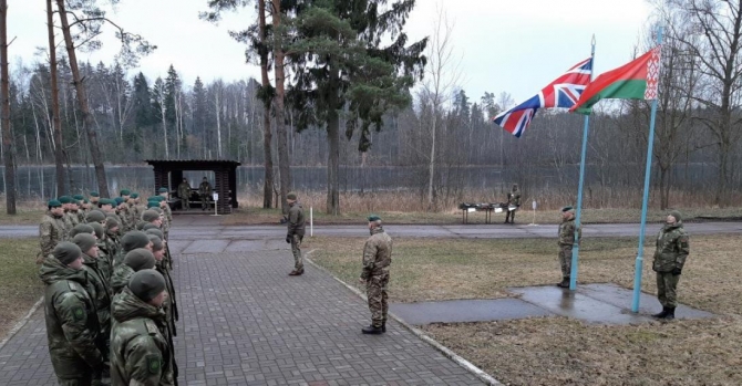 UK marines arrive in Belarus for joint drills with local paratroopers