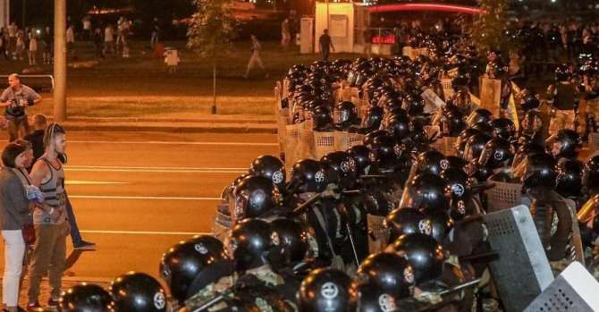 Police use water cannons, stun grenades to disperse peaceful protesters